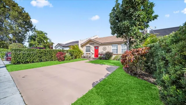 $409,990 | 14609 Southwest 117th Avenue, Miami, FL 33176