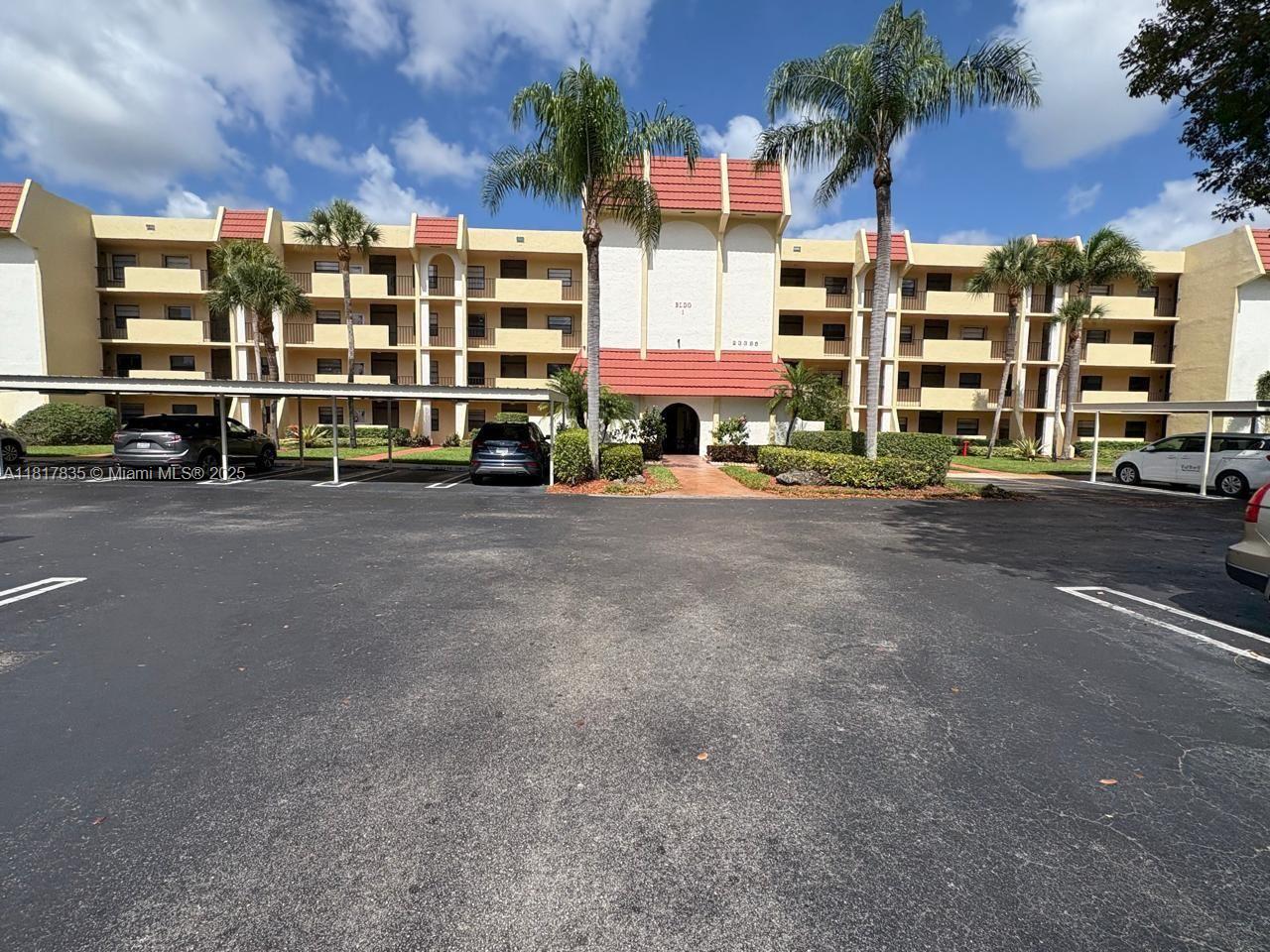 23385 South Barwood Lane, Unit 408 Boca Raton, FL 33428 - Photo 14 of 24