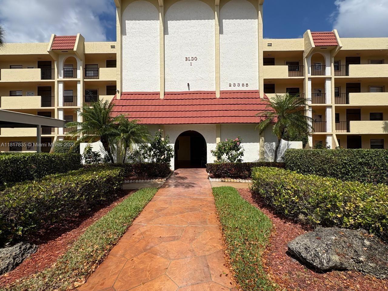 23385 South Barwood Lane, Unit 408 Boca Raton, FL 33428 - Photo 15 of 24