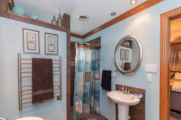 $275,000 | 105 Pratt Street, Claude, TX 79019