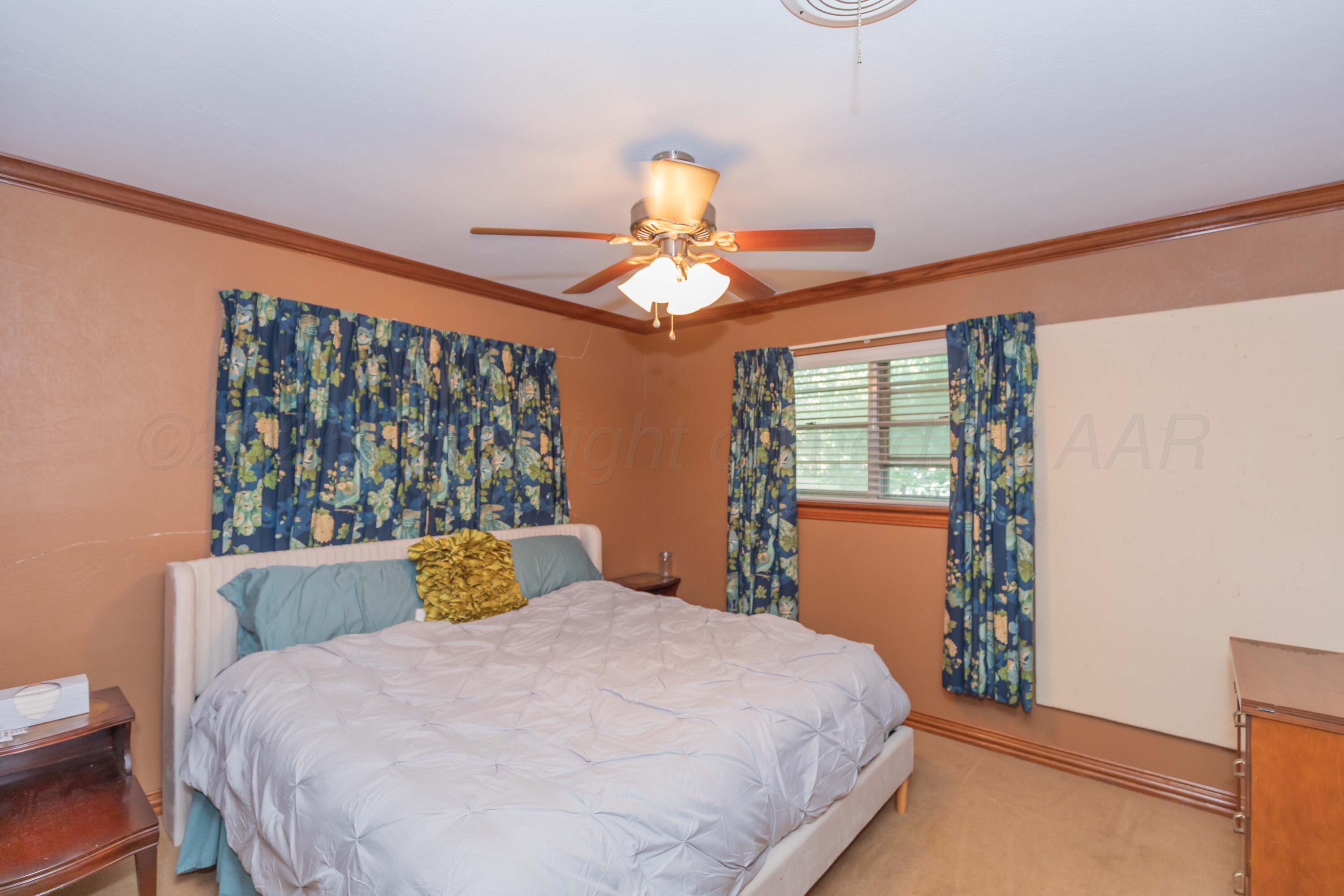 105 Pratt Street Claude, TX 79019 - Photo 24 of 42 BEDROOM 2 VIEW 1