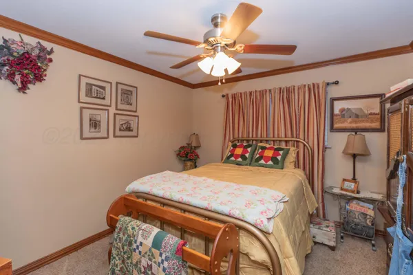 $275,000 | 105 Pratt Street, Claude, TX 79019