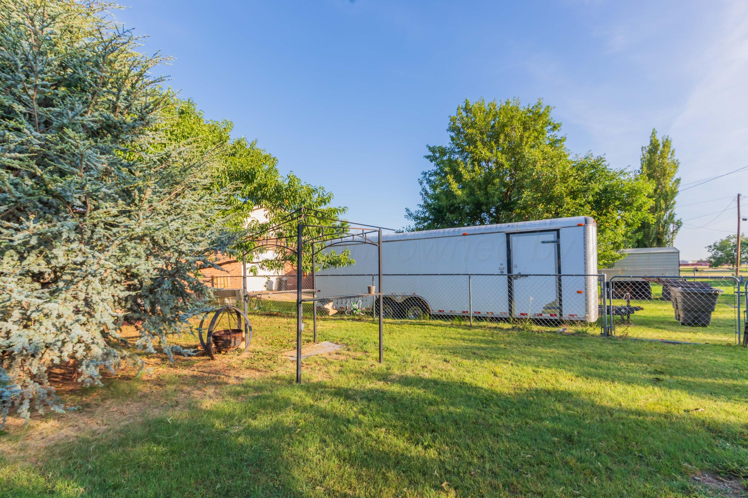 105 Pratt Street Claude, TX 79019 - Photo 40 of 42 BACKYARD VIEW 6