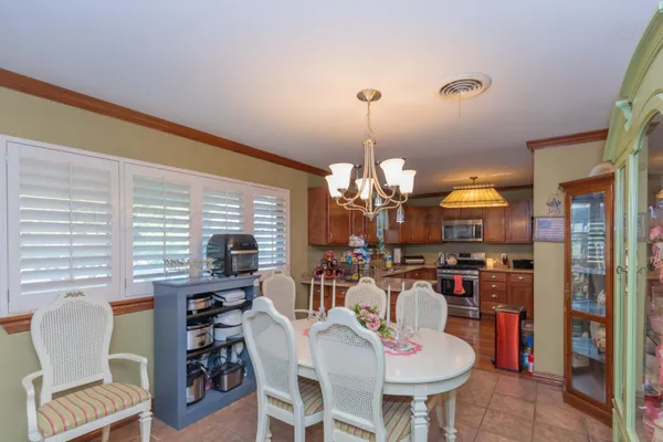 $275,000 | 105 Pratt Street, Claude, TX 79019