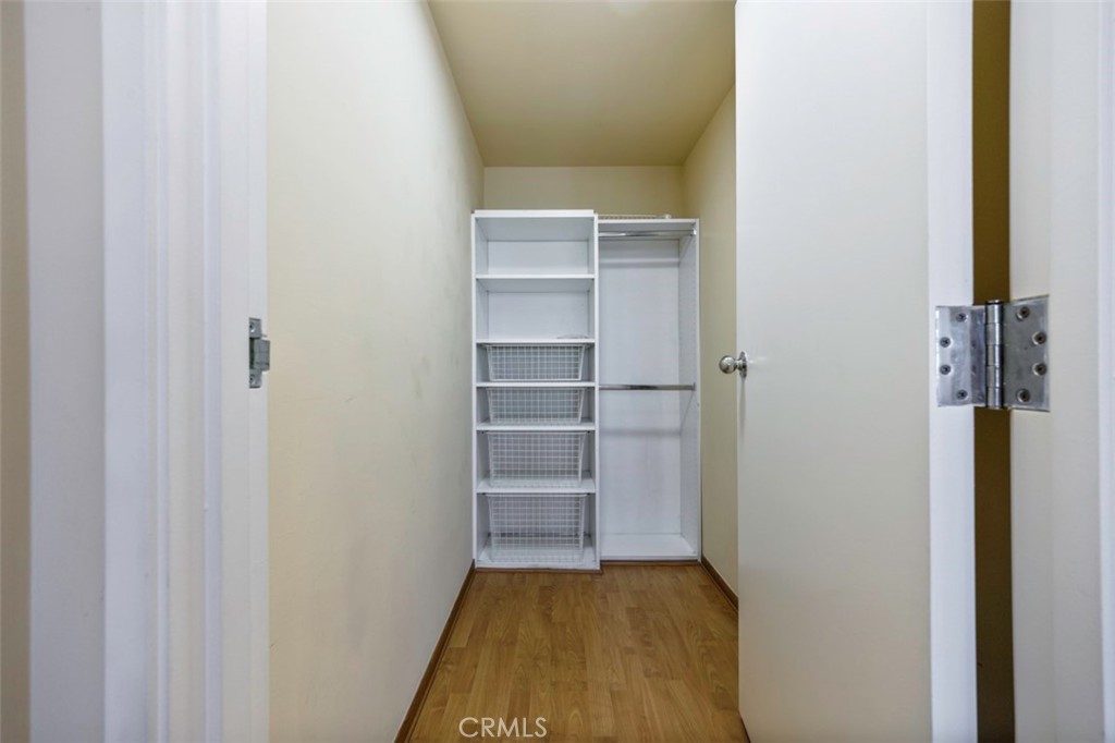 525 East Seaside Way, Unit 704 Long Beach, CA 90802 - Photo 23 of 38 a view of an empty walk in closet