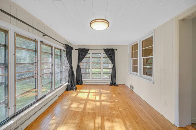 $2,200 | 7139 Forest Avenue, Gary, IN 46403