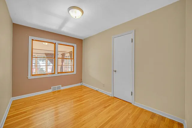 $2,200 | 7139 Forest Avenue, Gary, IN 46403