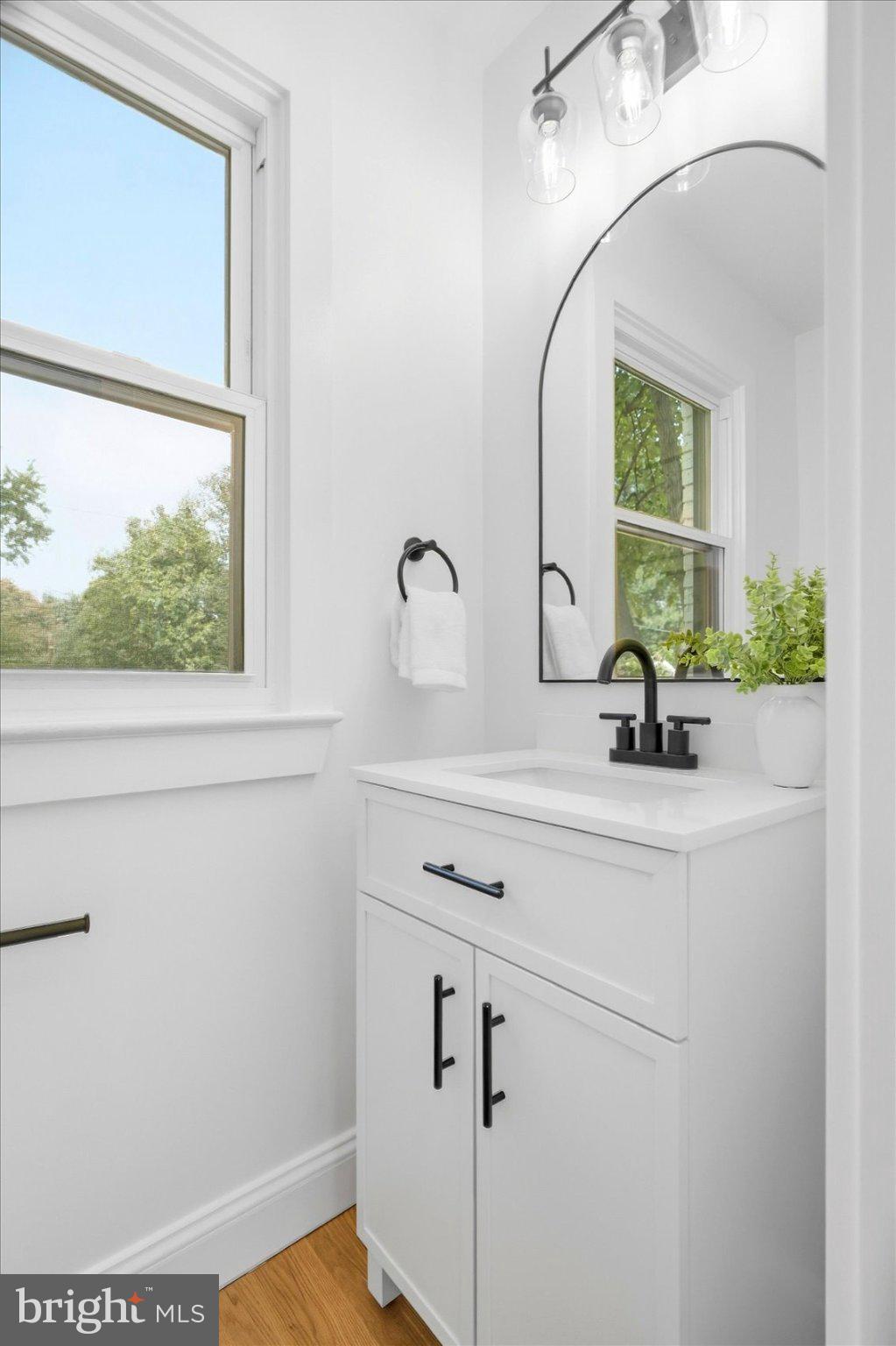 9424 Colesville Road Silver Spring, MD 20901 - Photo 13 of 47 Gallery Image 13
