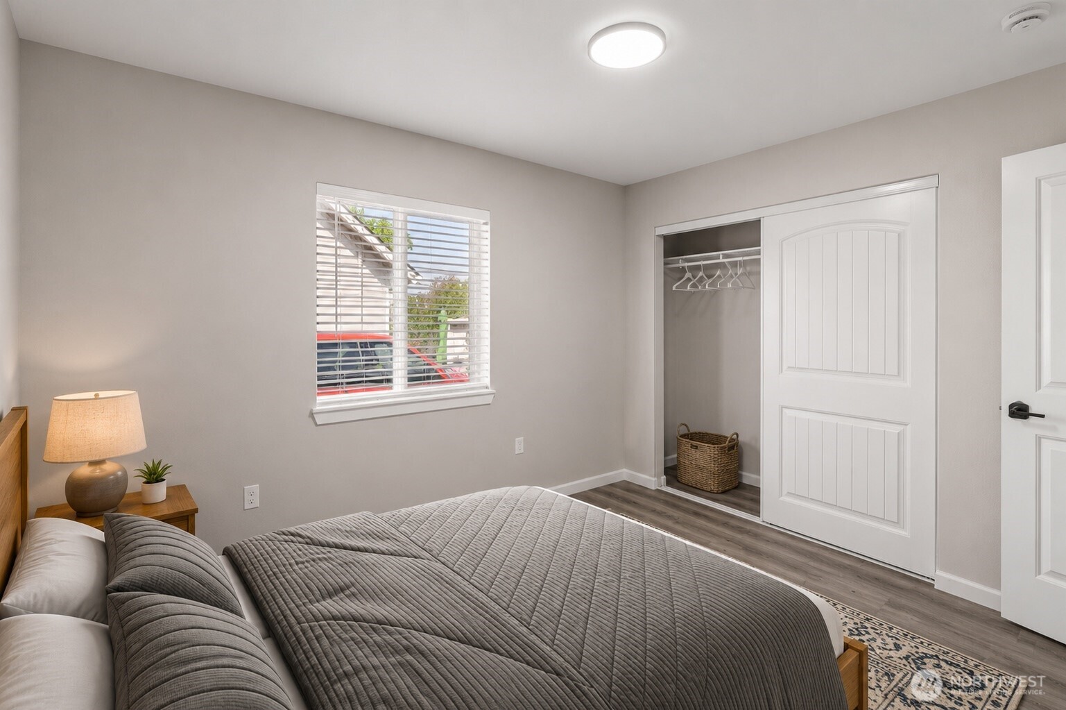 1010 MacFarlane Street Aberdeen, WA 98520 - Photo 11 of 28 a bedroom with a bed and a window