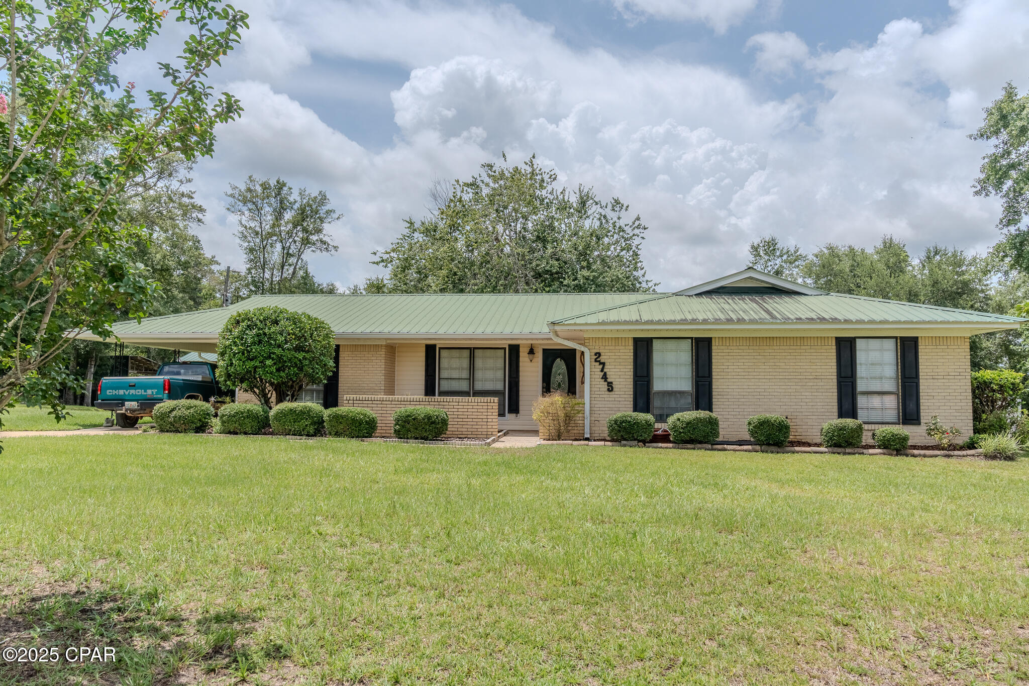 2745 Perry Road Cottondale, FL 32431 - Photo 1 of 53