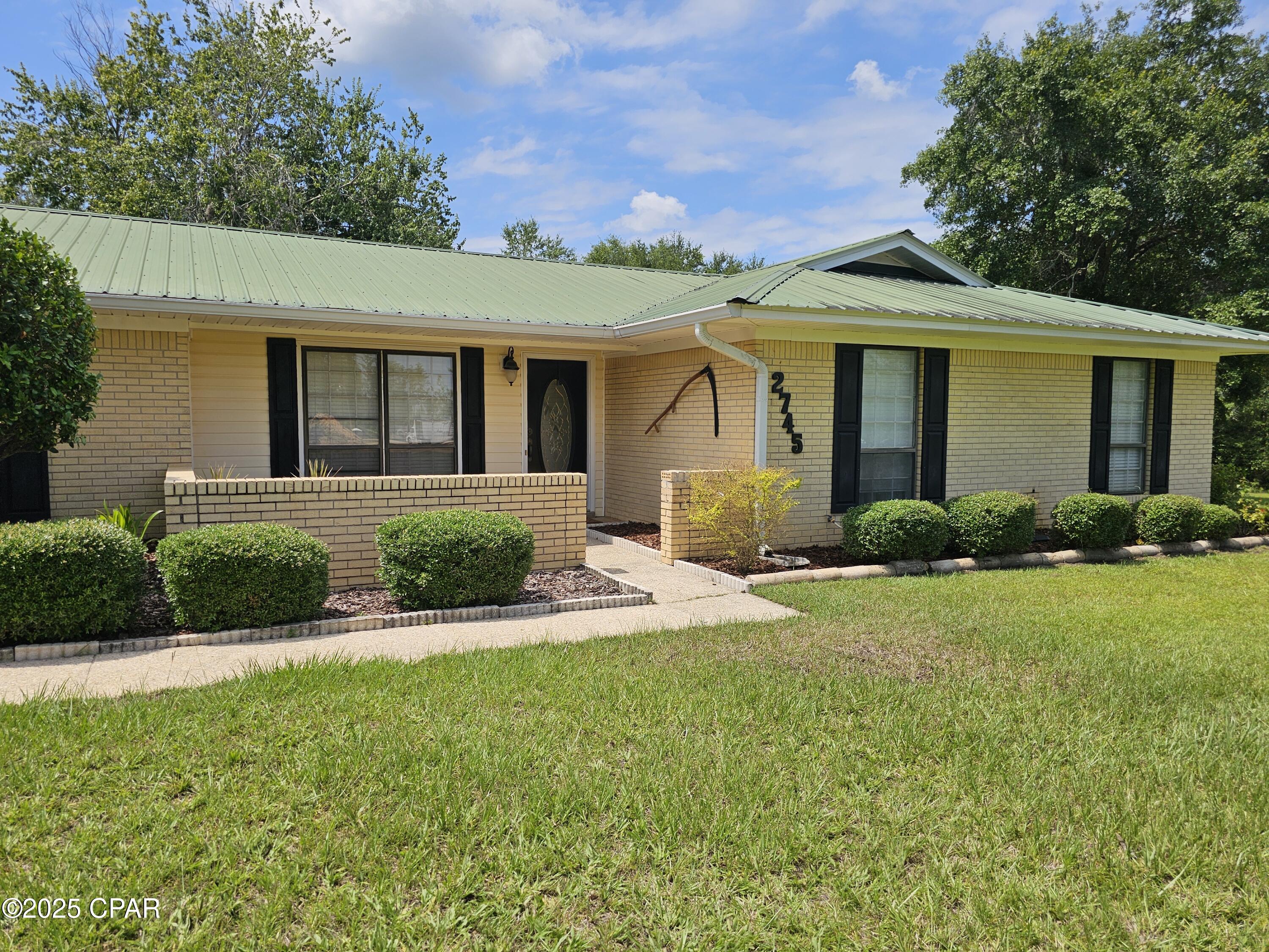 2745 Perry Road Cottondale, FL 32431 - Photo 3 of 53