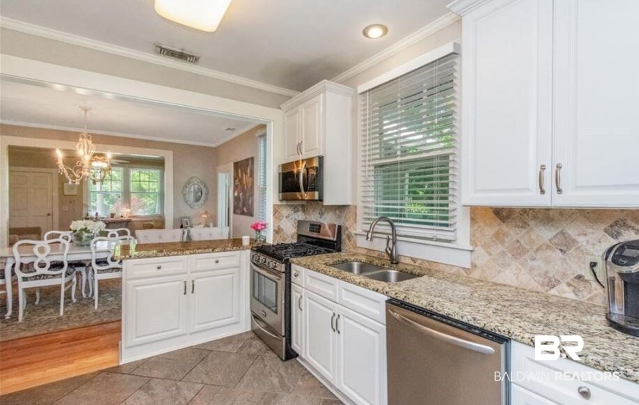 105 Macy Place Mobile, AL 36604 - Photo 6 of 10