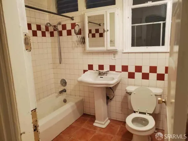 $1,349,000 | 40 San Carlos Street, San Francisco, CA 94110