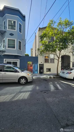 $1,349,000 | 40 San Carlos Street, San Francisco, CA 94110