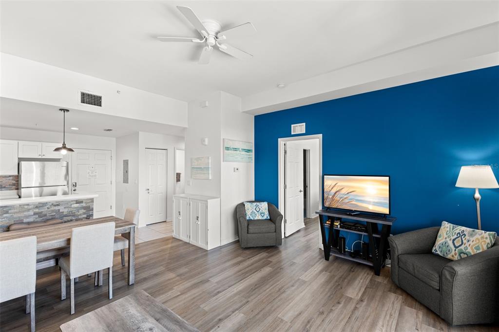 13101 Gulf Boulevard, Unit 1605 Madeira Beach, FL 33708 - Photo 9 of 41