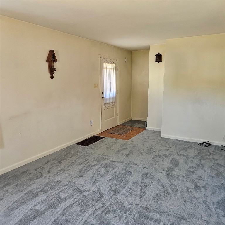 18 Roxbury Street Conklin, NY 13748 - Photo 11 of 34