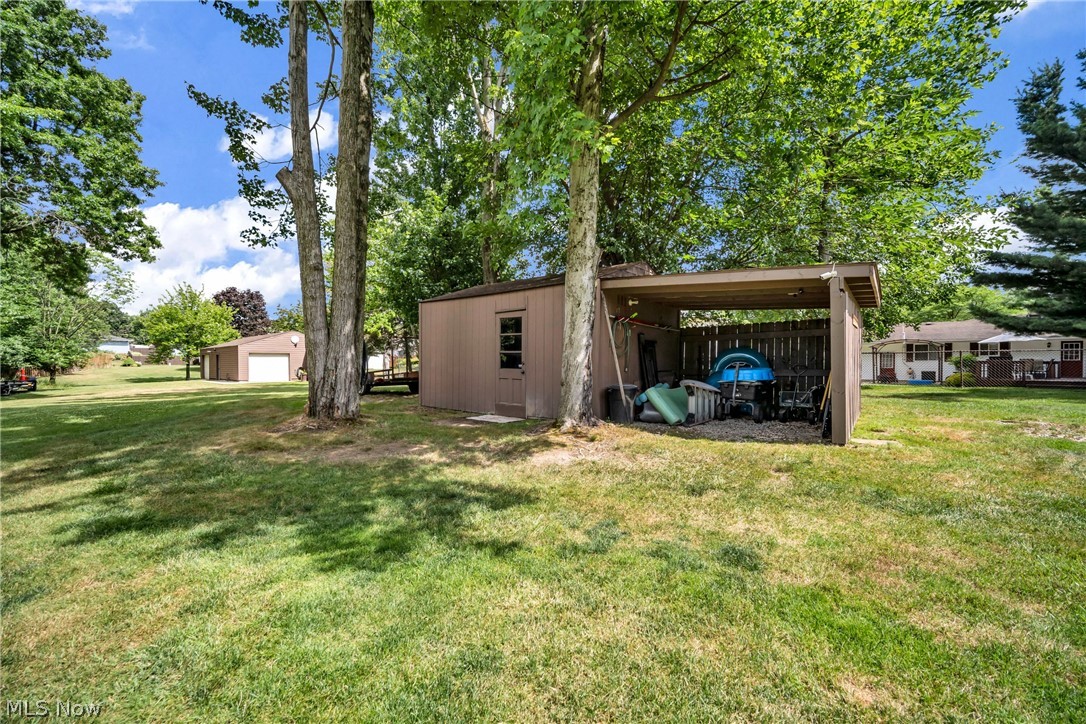 7797 York Road Cleveland, OH 44130 - Photo 18 of 23 lein to and storage shed