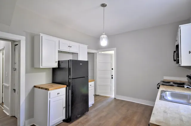 $750 | 610 Greenwood Avenue, Unit B, Clarksville, TN 37040