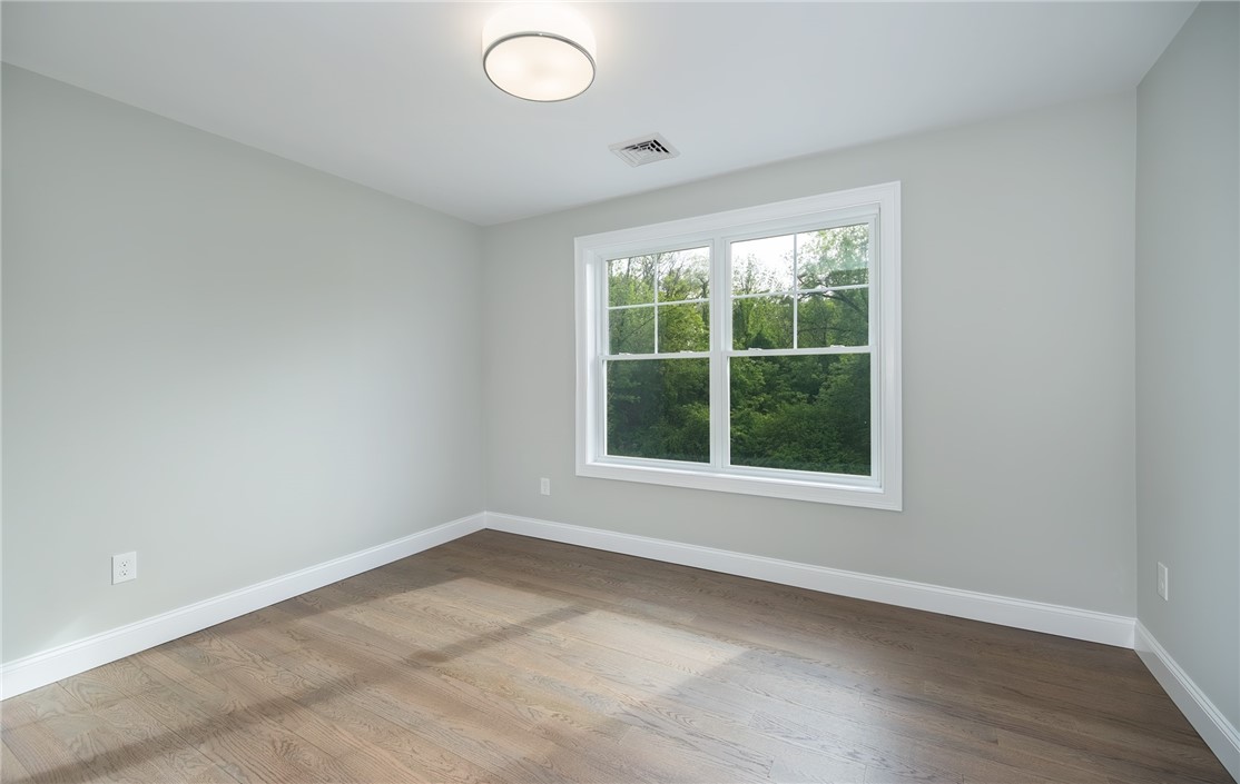 4 Upper Farm Way Johnston, RI 02919 - Photo 21 of 33