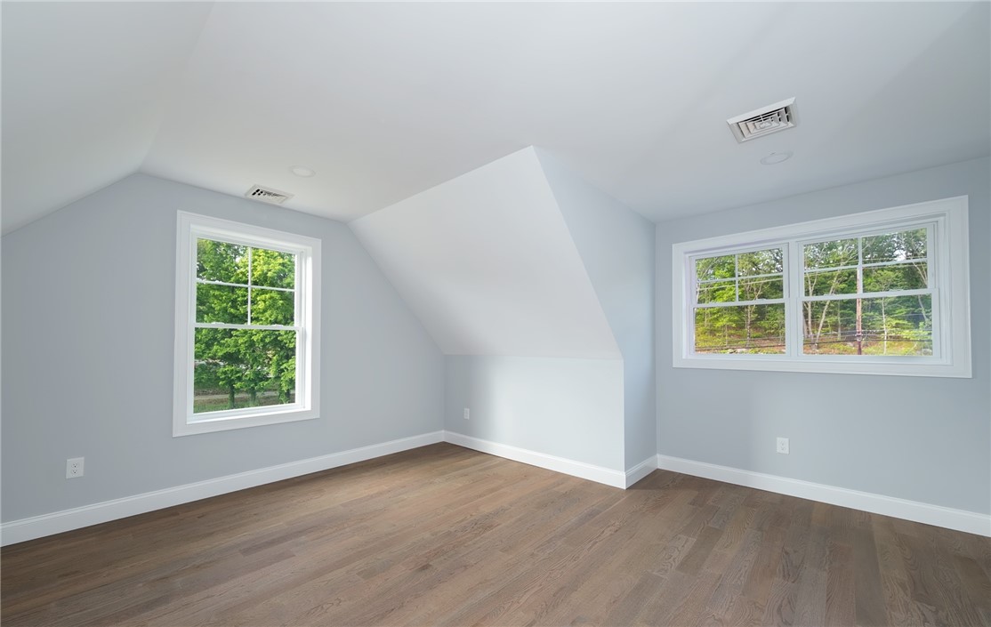 4 Upper Farm Way Johnston, RI 02919 - Photo 23 of 33