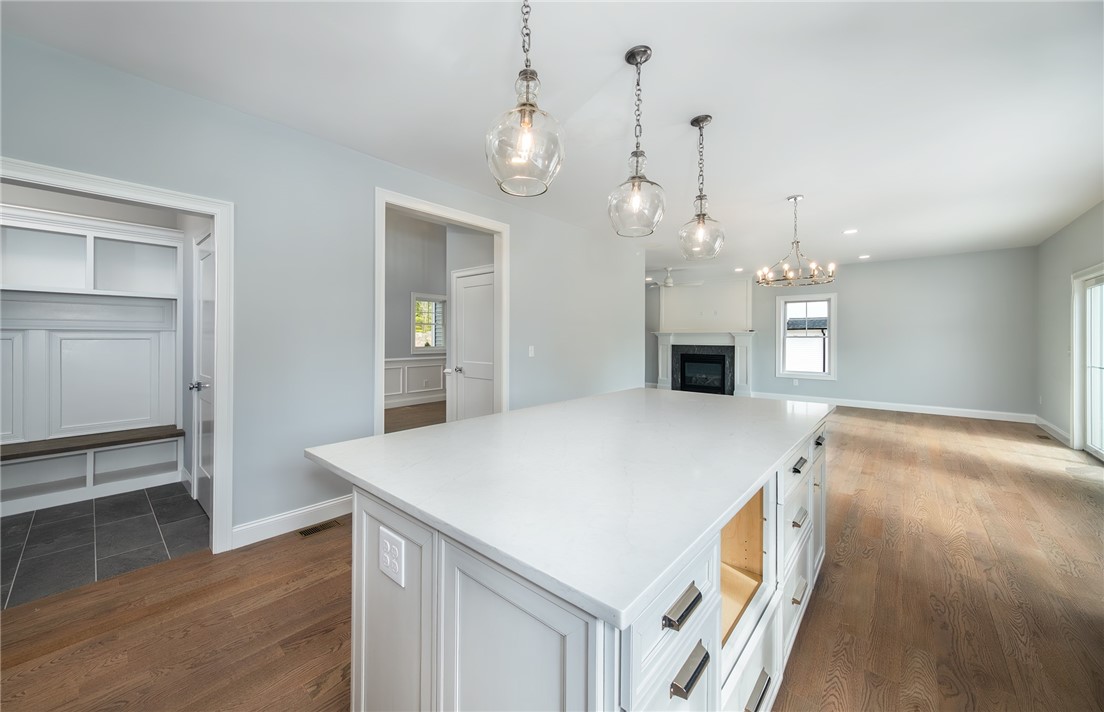 4 Upper Farm Way Johnston, RI 02919 - Photo 7 of 33