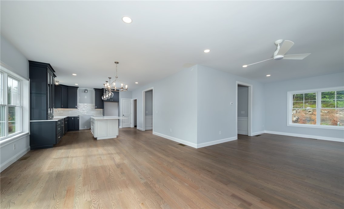 4 Upper Farm Way Johnston, RI 02919 - Photo 10 of 33
