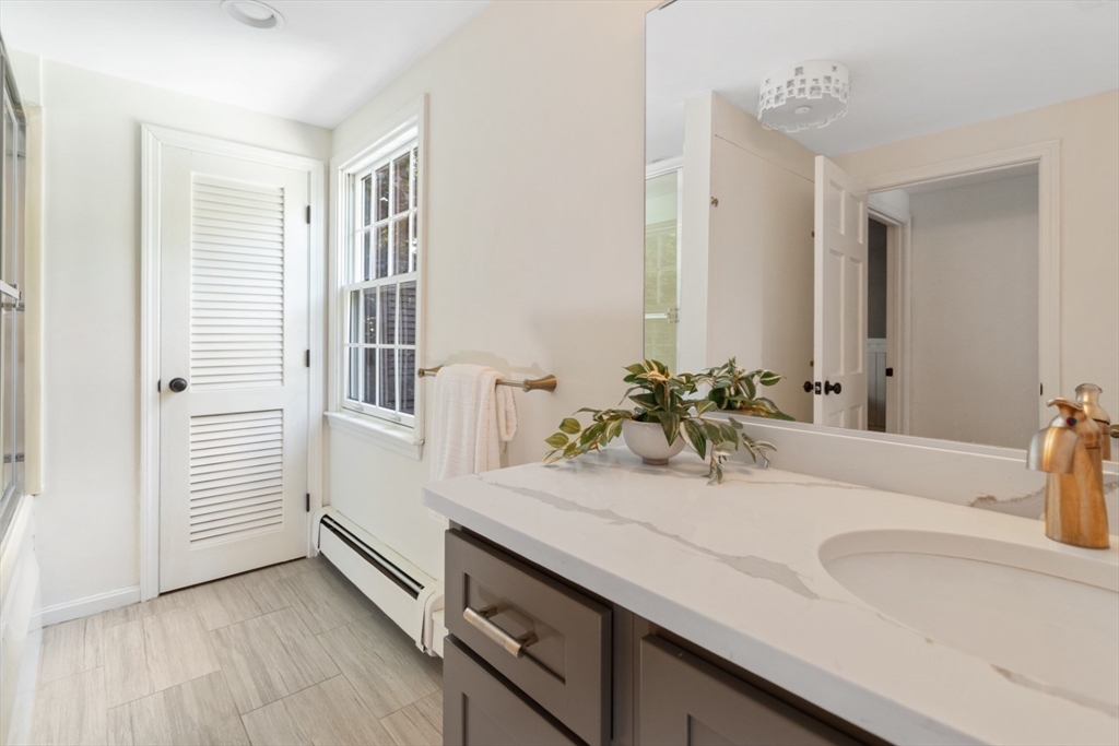 71 Red Gate Lane Reading, MA 01867 - Photo 25 of 40