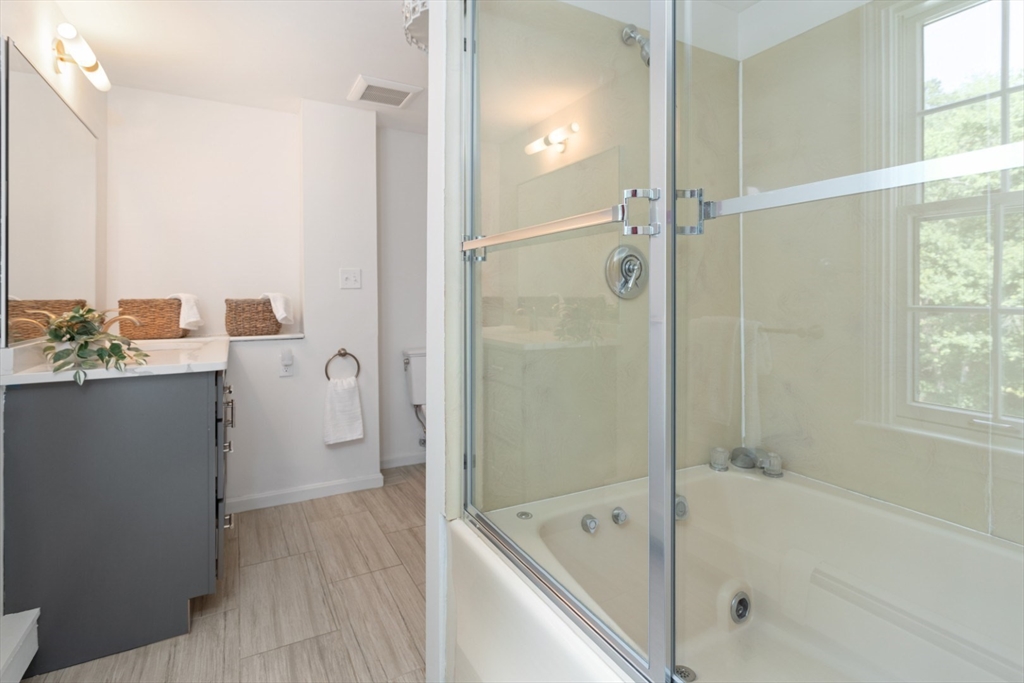 71 Red Gate Lane Reading, MA 01867 - Photo 26 of 40