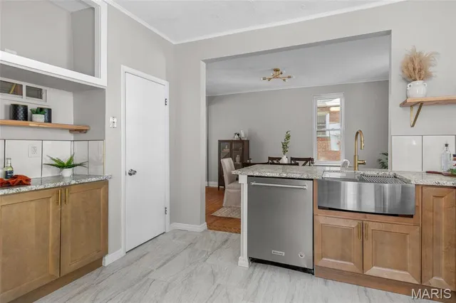 $419,900 | 7235 El Moro Avenue, Richmond Heights, MO 63117