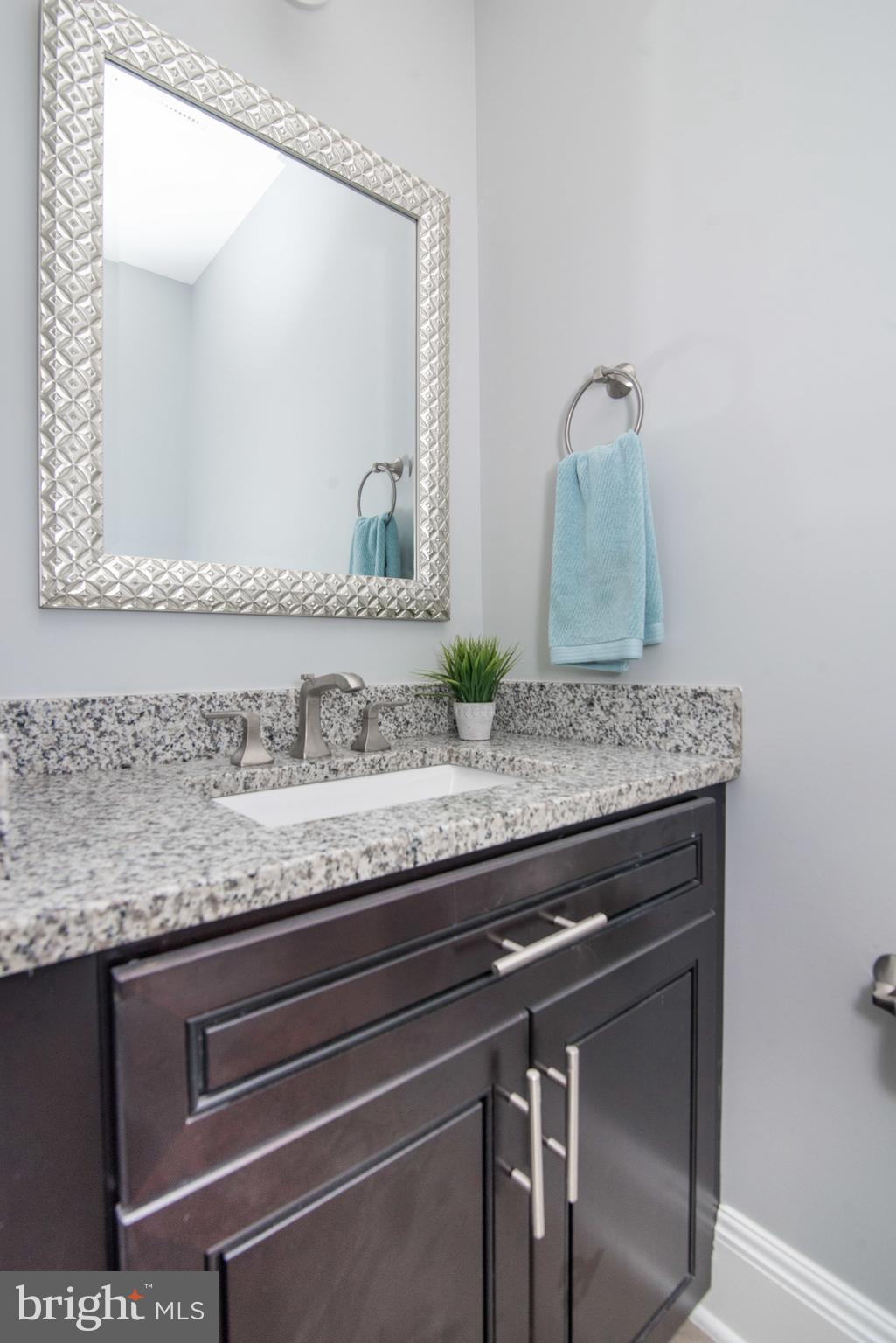 5016 Plymouth Road Baltimore, MD 21214 - Photo 15 of 30 Main Level Half Bath