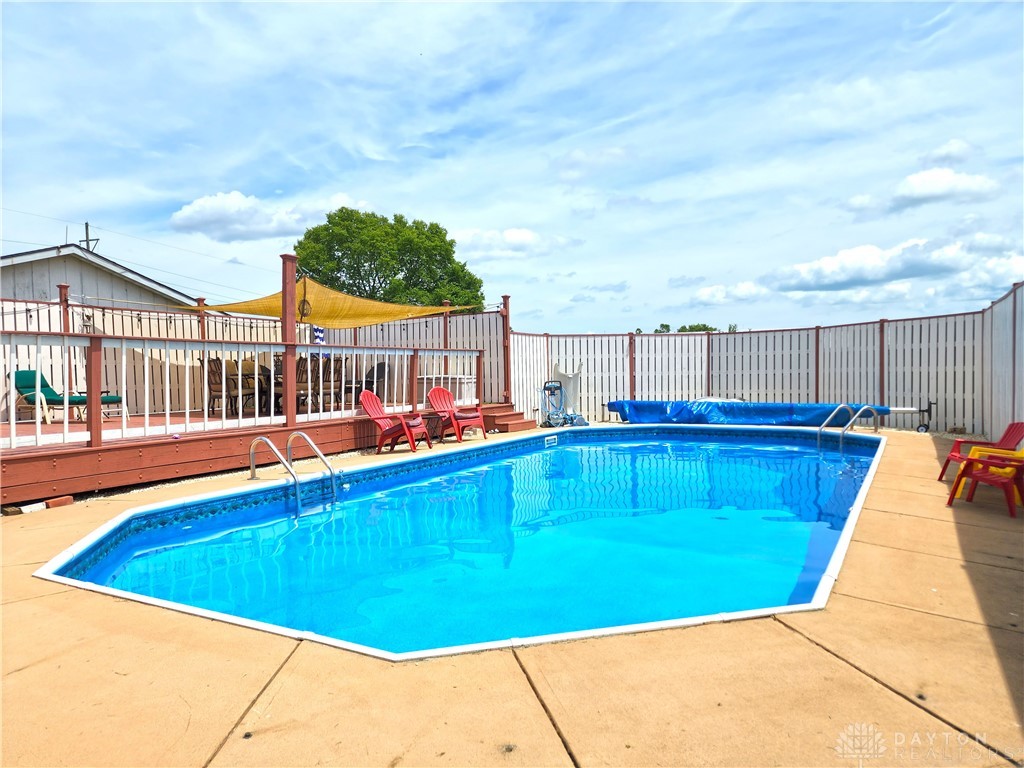 3811 Rebert Pike Springfield, OH 45502 - Photo 4 of 51 Gallery Image 4