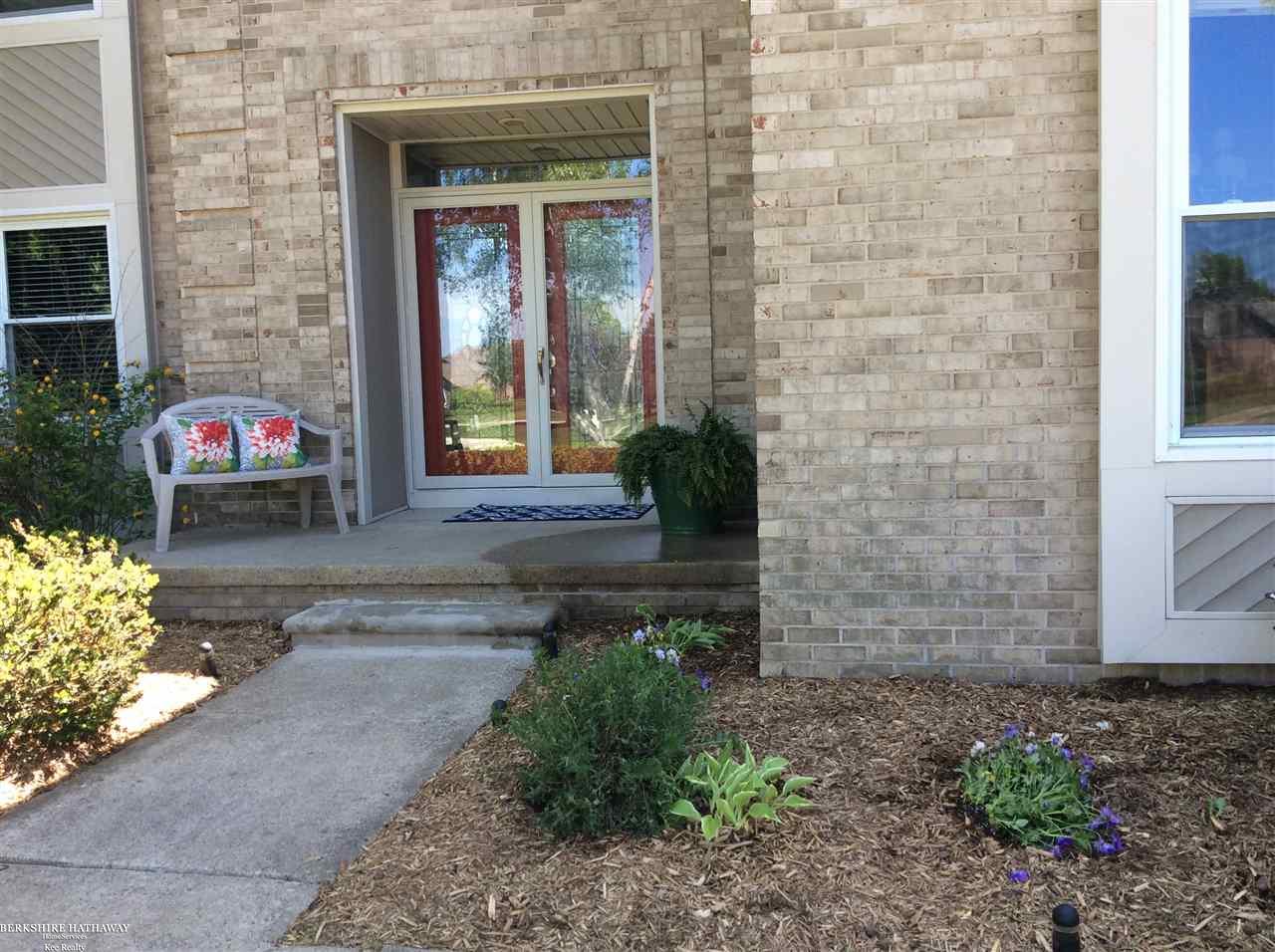 1181 Cobridge Court Rochester Hills, MI 48306 - Photo 5 of 50