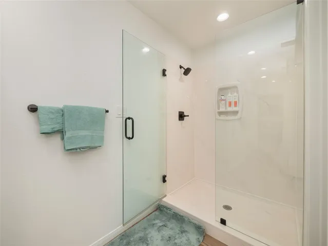 $324,900 | 614 West 3rd Street, McGregor, TX 76657