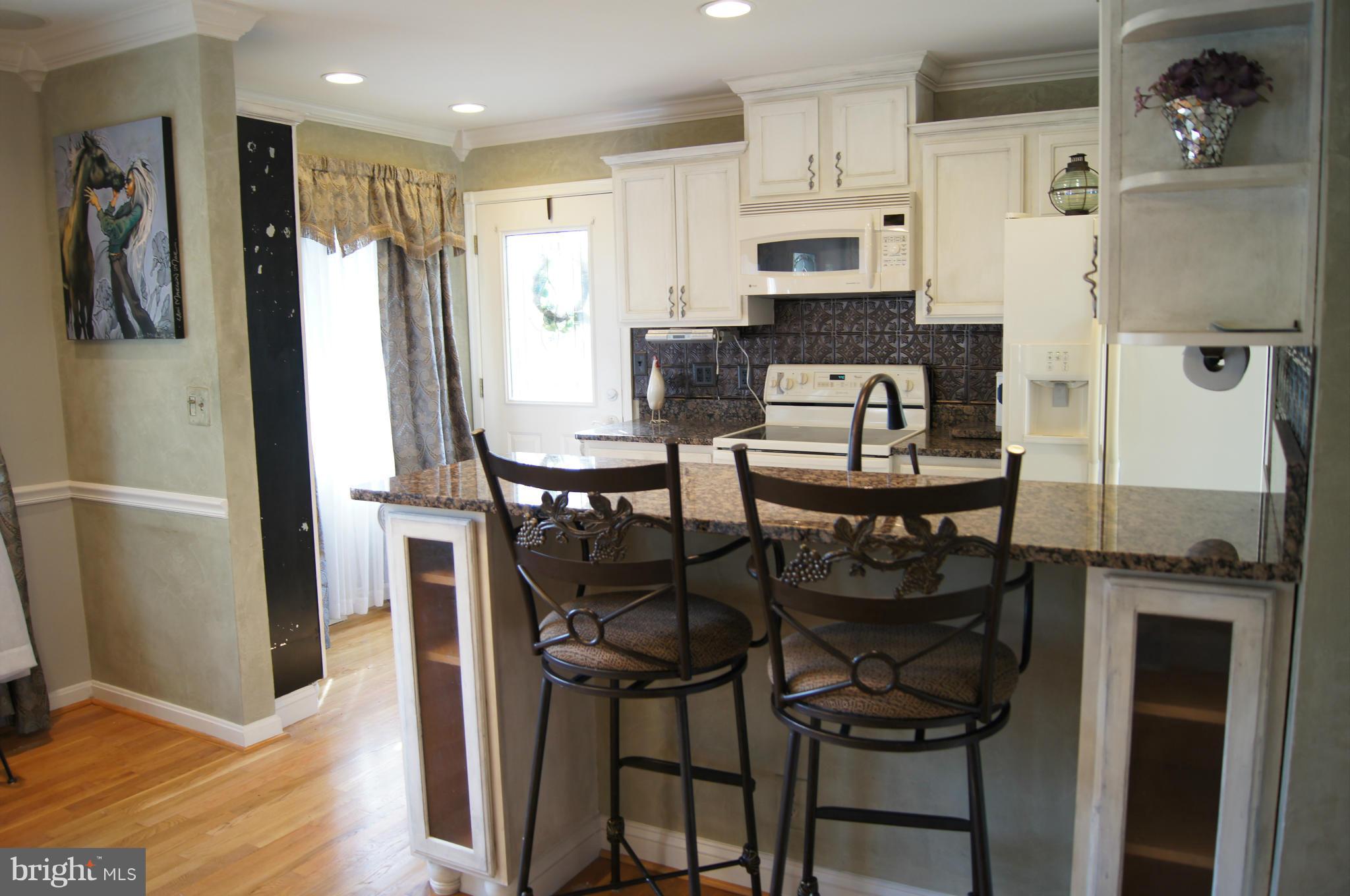 332 Aigburth Road Towson, MD 21286 - Photo 7 of 30 Breakfast bar with lots of storage