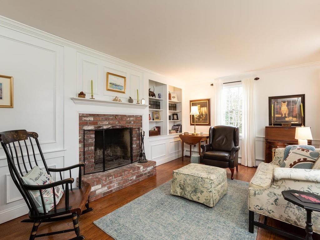 207 High Road Newbury, MA 01951 - Photo 6 of 32 Gallery Image 6