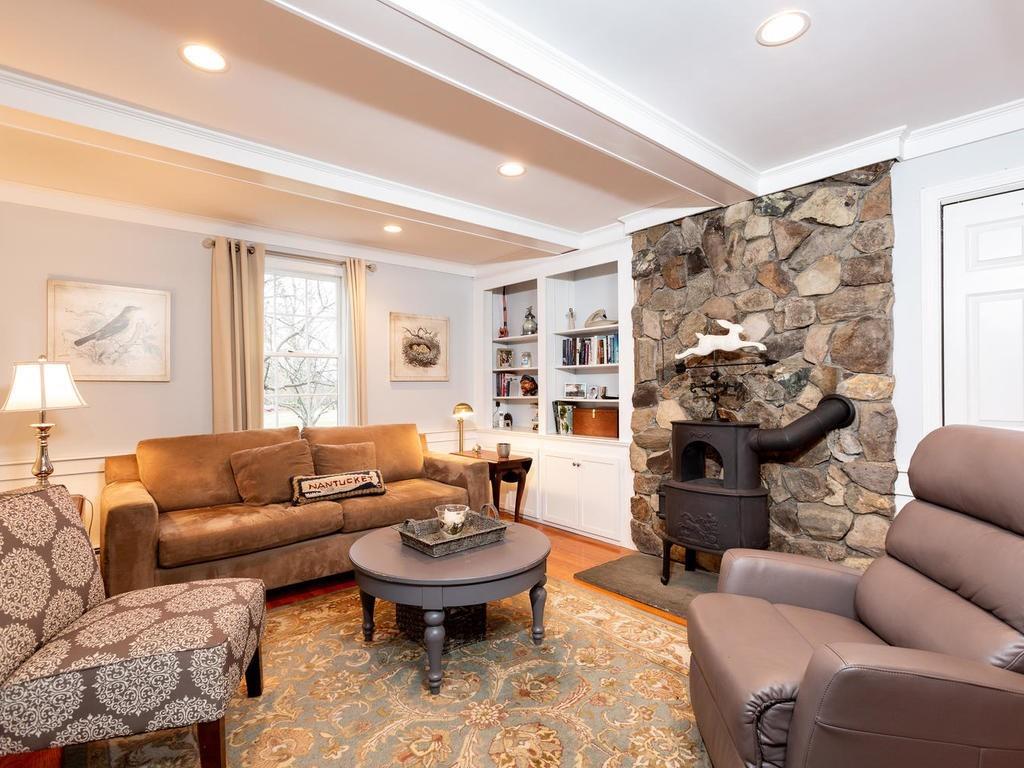 207 High Road Newbury, MA 01951 - Photo 9 of 32 Gallery Image 9