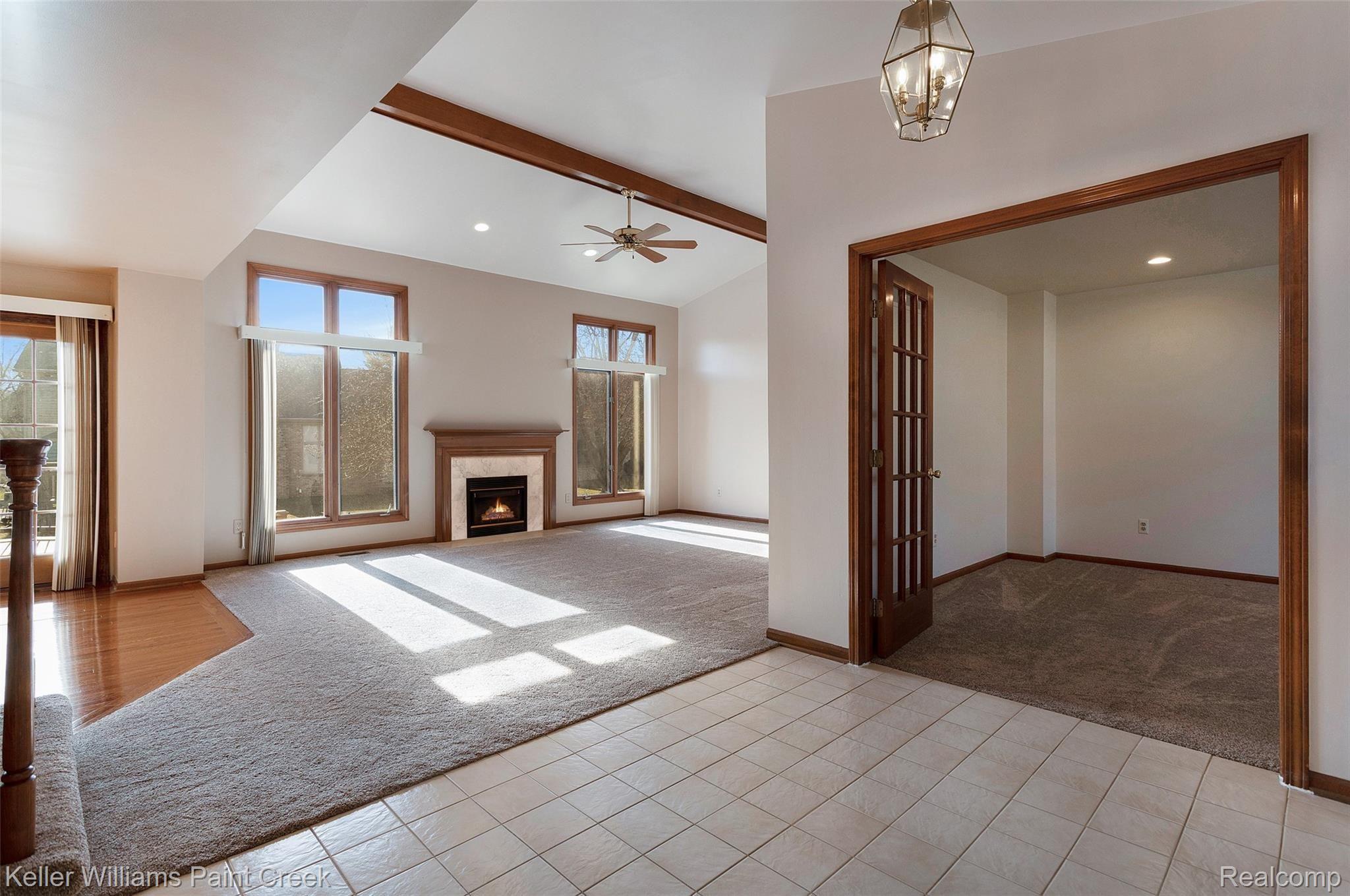 3247 Primrose Drive Rochester, MI 48307 - Photo 3 of 27 IMG_1668-1.jpg