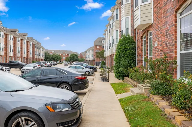 $2,000 | 1198 Jones-Butler Road, Unit 1003, College Station, TX 77840