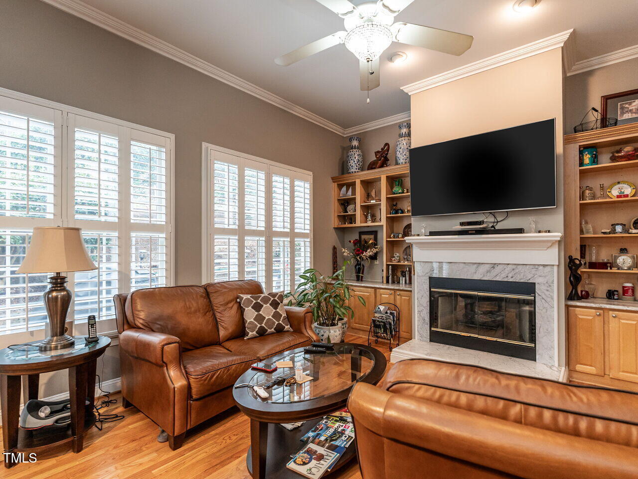 4203 Norman Ridge Lane Raleigh, NC 27613 - Photo 4 of 15 006-1280x960-family-room