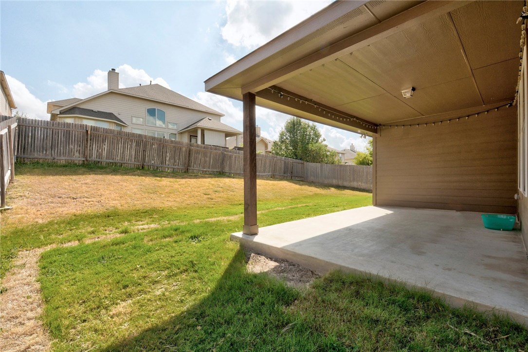 3621 Rams Horn Way Round Rock, TX 78665 - Photo 24 of 24 a view of a back yard of the house