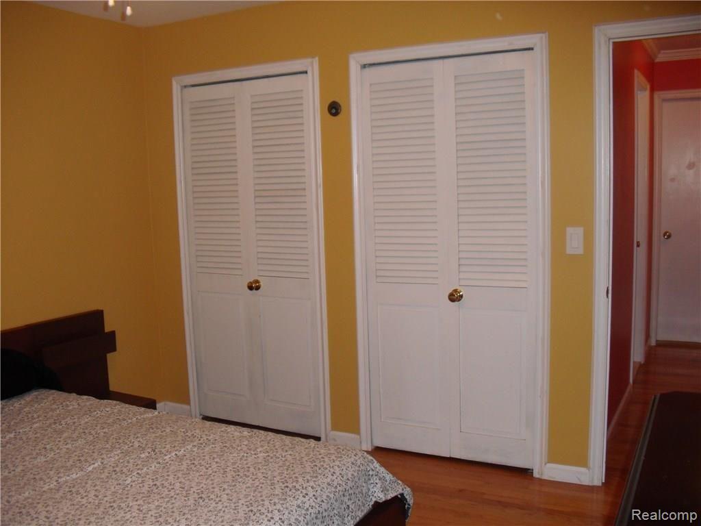 7408 Provincial Road Canton, MI 48187 - Photo 14 of 32