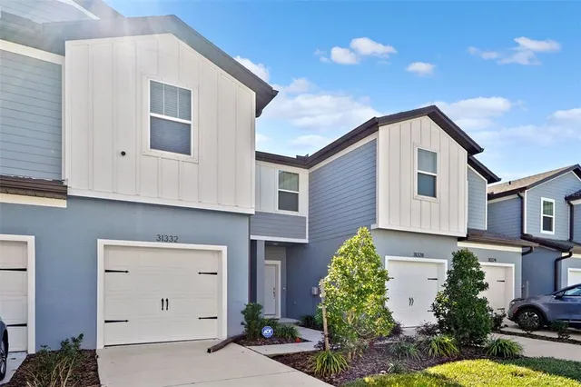 a house view with a outdoor space