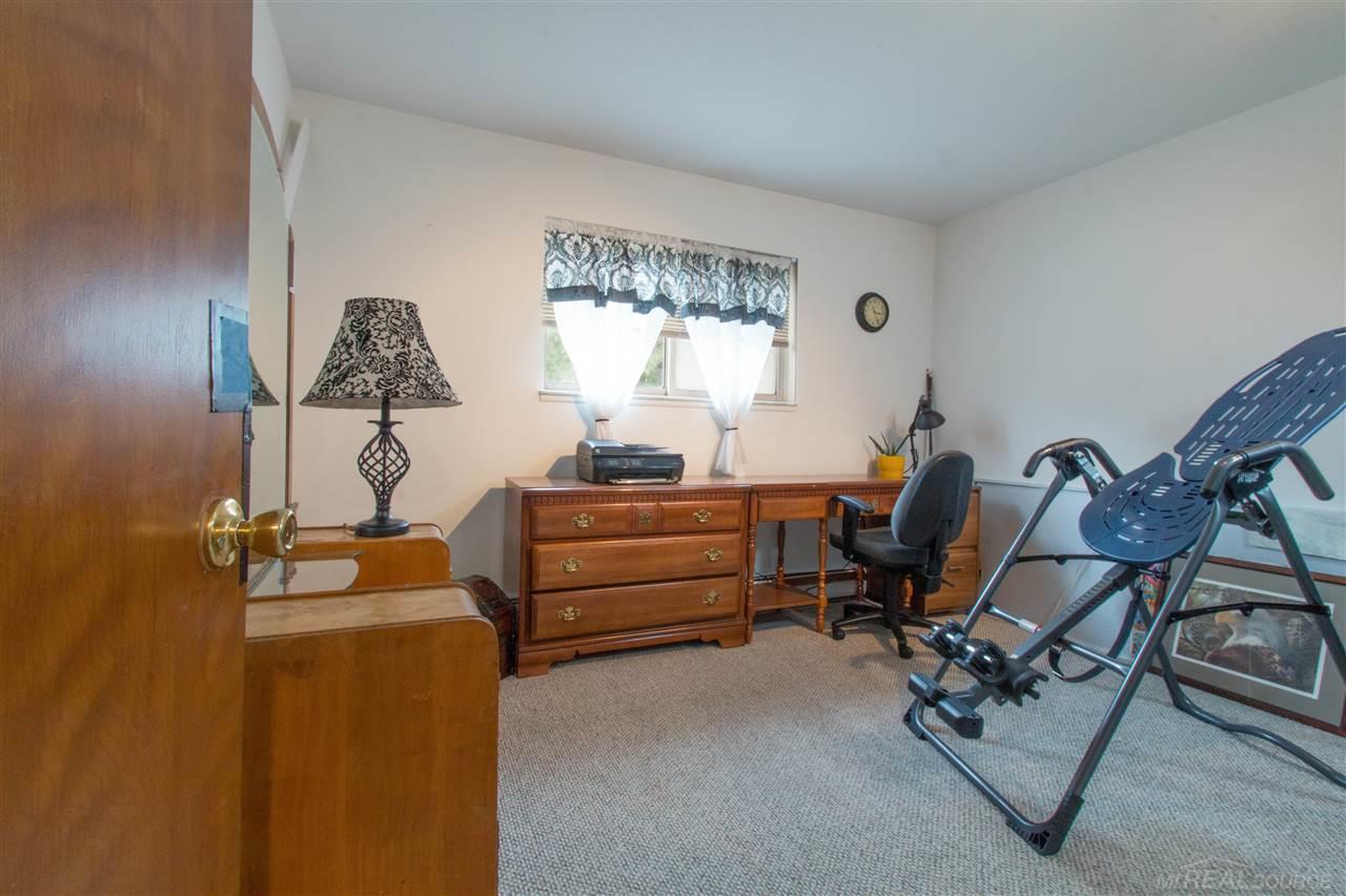 4113 Telegraph Road Bloomfield Hills, MI 48302 - Photo 8 of 22 50018228-7.JPG