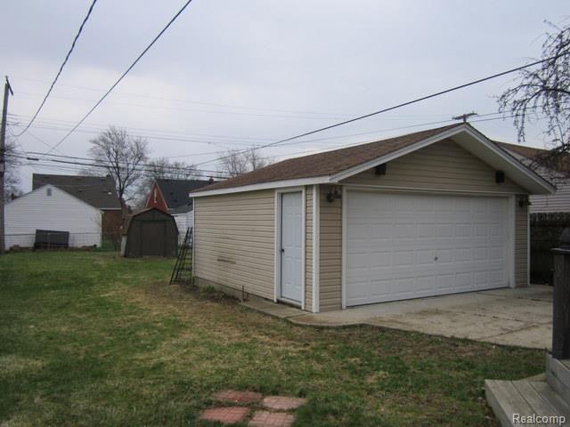 9831 Ruth Avenue Allen Park, MI 48101 - Photo 3 of 16 yd.jpg