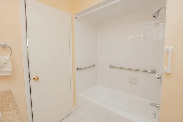 a bathroom with a bathtub