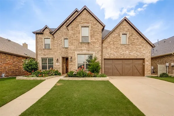 $690,000 | 1505 5th Street, Argyle, TX 76226