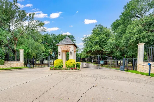 $559,900 | 5134 Post Oak Trail, Colleyville, TX 76034