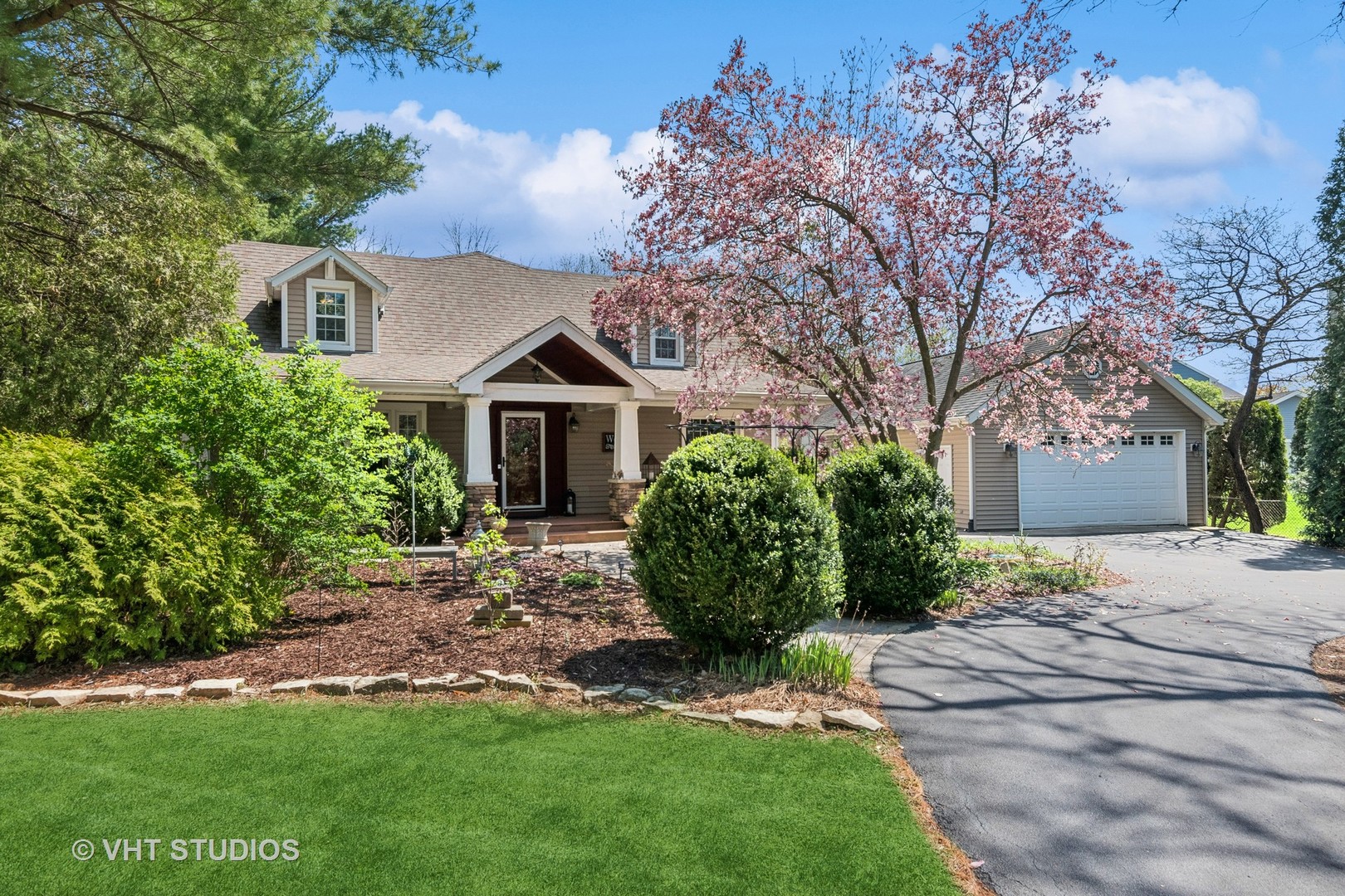 59 2s283 Route Warrenville, IL 60555 - Photo 2 of 49 Gallery Image 2