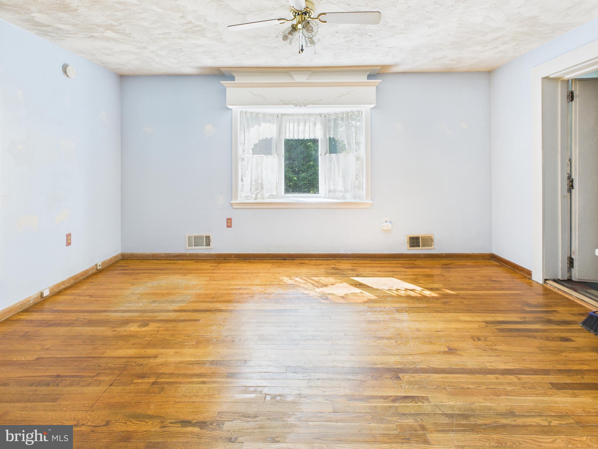 1243 Bacon Ridge Road Crownsville, MD 21032 - Photo 7 of 40 Gallery Image 7
