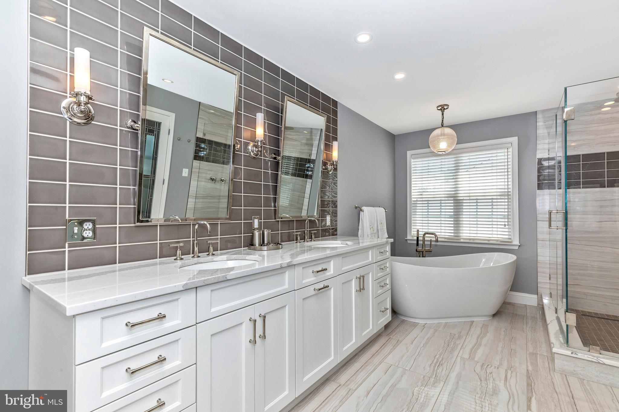 18510 Cornflower Road Boyds, MD 20841 - Photo 59 of 100 Call this bathroom yours!